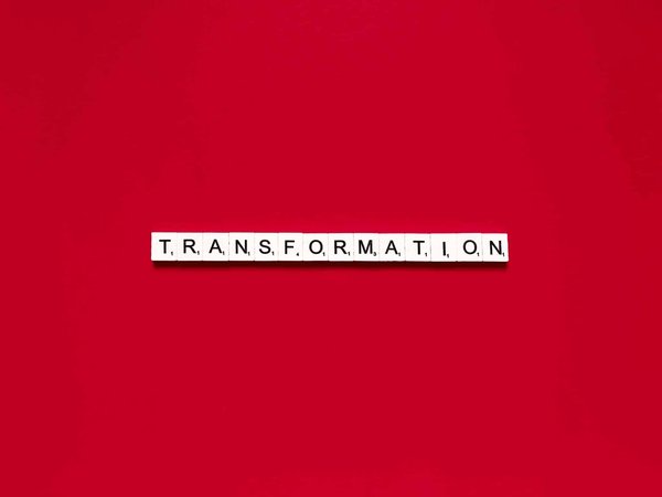 Comment les réalités augmentée et virtuelle peuvent-elles transformer l'essai de produits en ligne ?